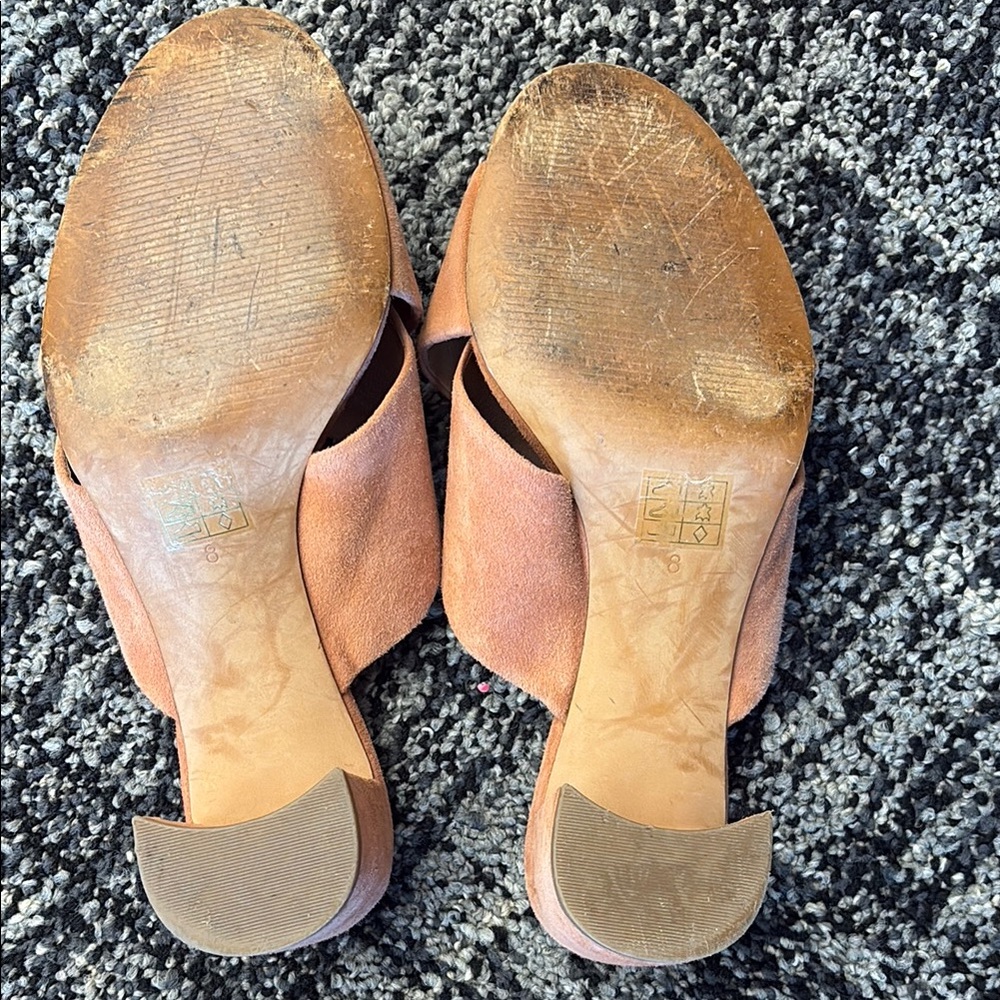 Madewell Blush Suede Heeled Sandals - Picture 4 of 5